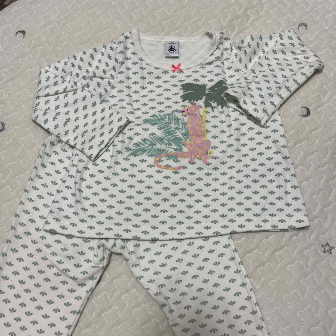 PETIT BATEAU(プチバトー)の【専用】PETIT BATEAU パジャマ 3ans キッズ/ベビー/マタニティのキッズ服女の子用(90cm~)(パジャマ)の商品写真