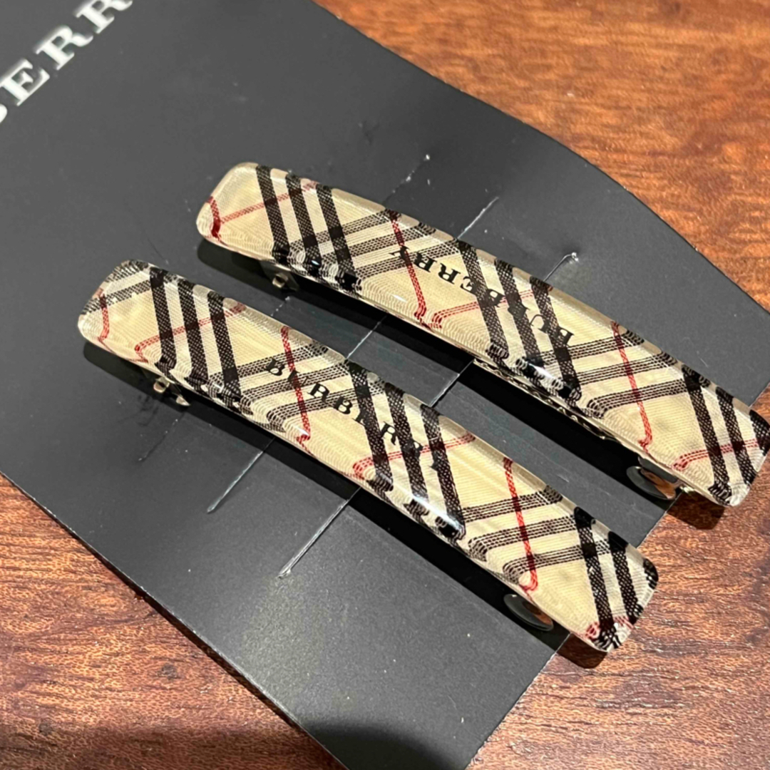 BURBERRY - 希少 BURBERRY バーバリー ミニバレッタ ヘアピン 2 BURBERRY - 希少 BURBERRY バーバリー ミニバレッタ ヘアピン 2