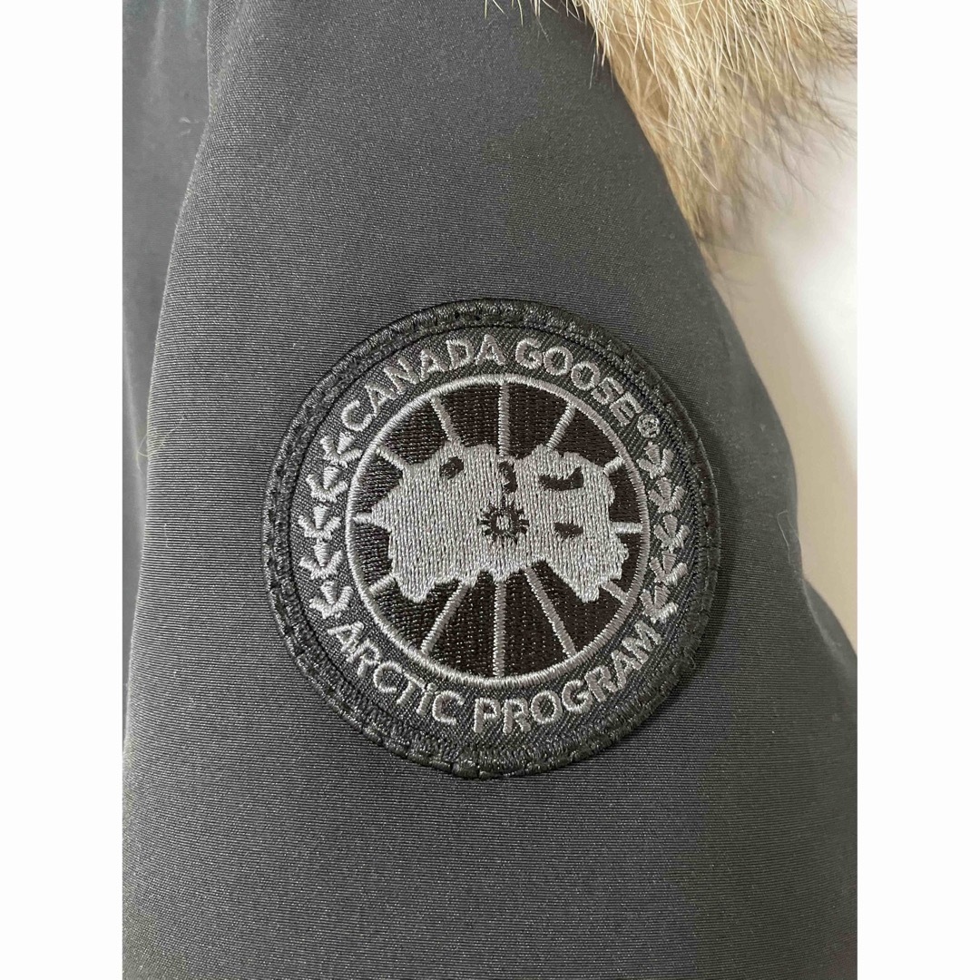 CANADA GOOSE(カナダグース)の【美品希少】 カナダグース シャトー ブラックディスク ブラックレーベル XS メンズのジャケット/アウター(ダウンジャケット)の商品写真