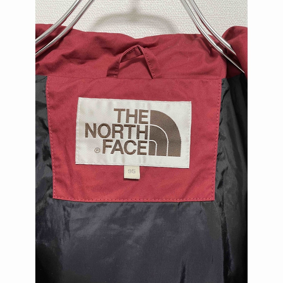 THE NORTH FACE(ザノースフェイス)の【希少】ノースフェイス⭐︎マウンテンパーカー⭐︎レッド メンズのジャケット/アウター(マウンテンパーカー)の商品写真