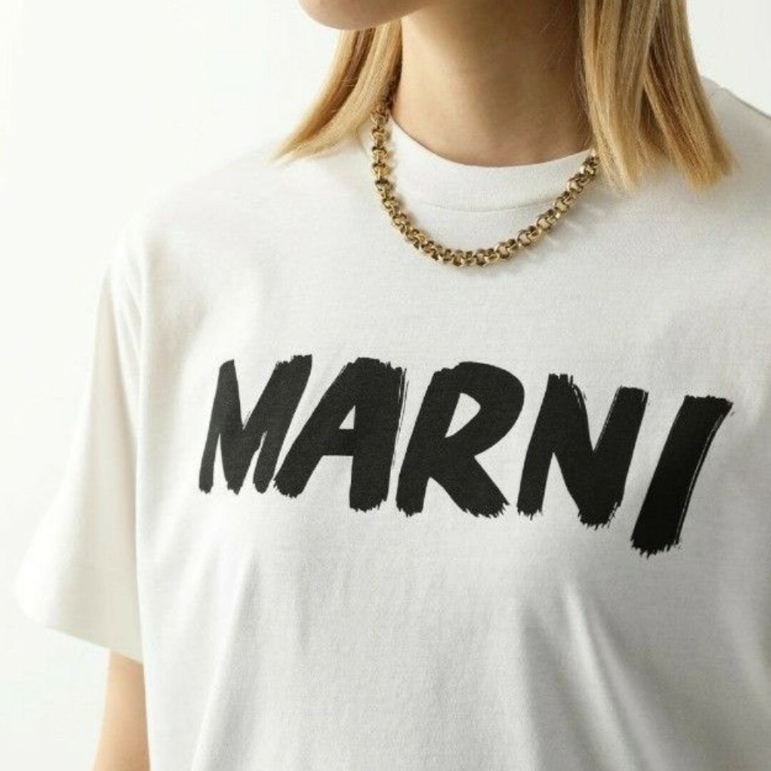 Marni(マルニ)のタグ付き新品未使用▪️マルニロゴTシャツ  白×黒 ▪️送料無料▪️即日発送 レディースのトップス(Tシャツ(半袖/袖なし))の商品写真