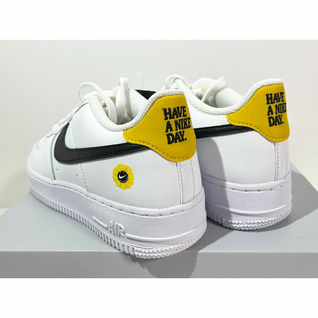 【新品】24.5㎝　NIKE AIRFORCE1 LOW‘07 GS LV8 3