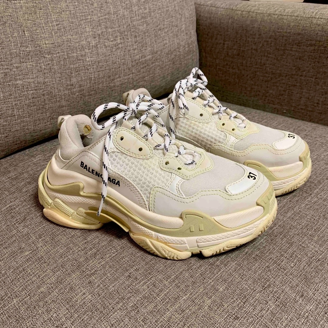 BALENCIAGAバレンシアガトリプルSスニーカー 37 | guardline.kz