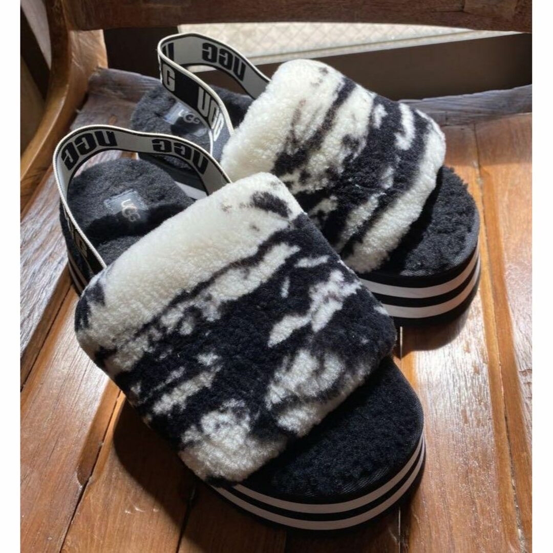 激レア✨③超美品✨25～25.5相当✨UGG✨ディスコ チェッカースライド