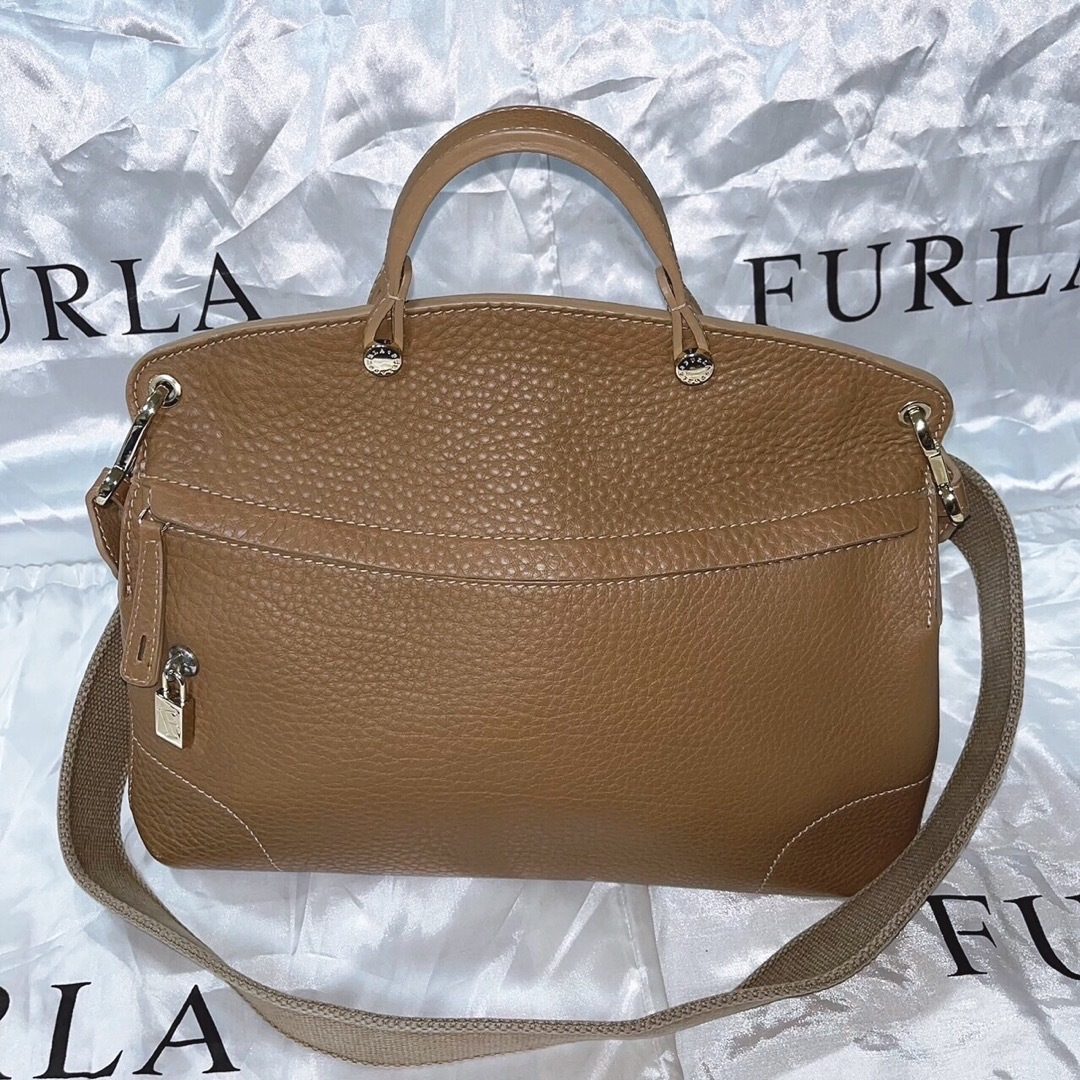 フルラ FURLA パイパー レディース ハンドバッグ レザー ブラック 黒