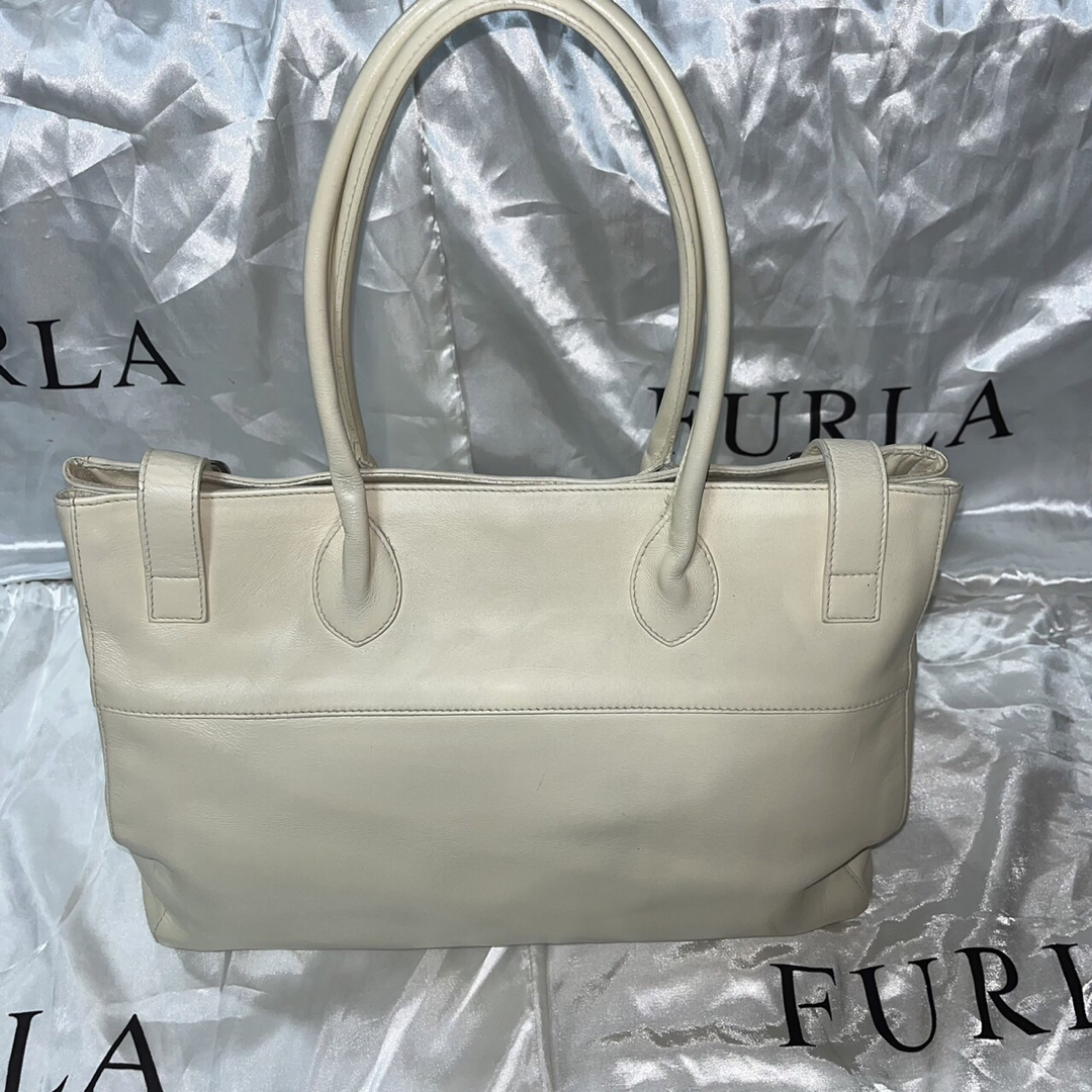 Furlaフルラ・ハンドバッグ美品オフホワイト