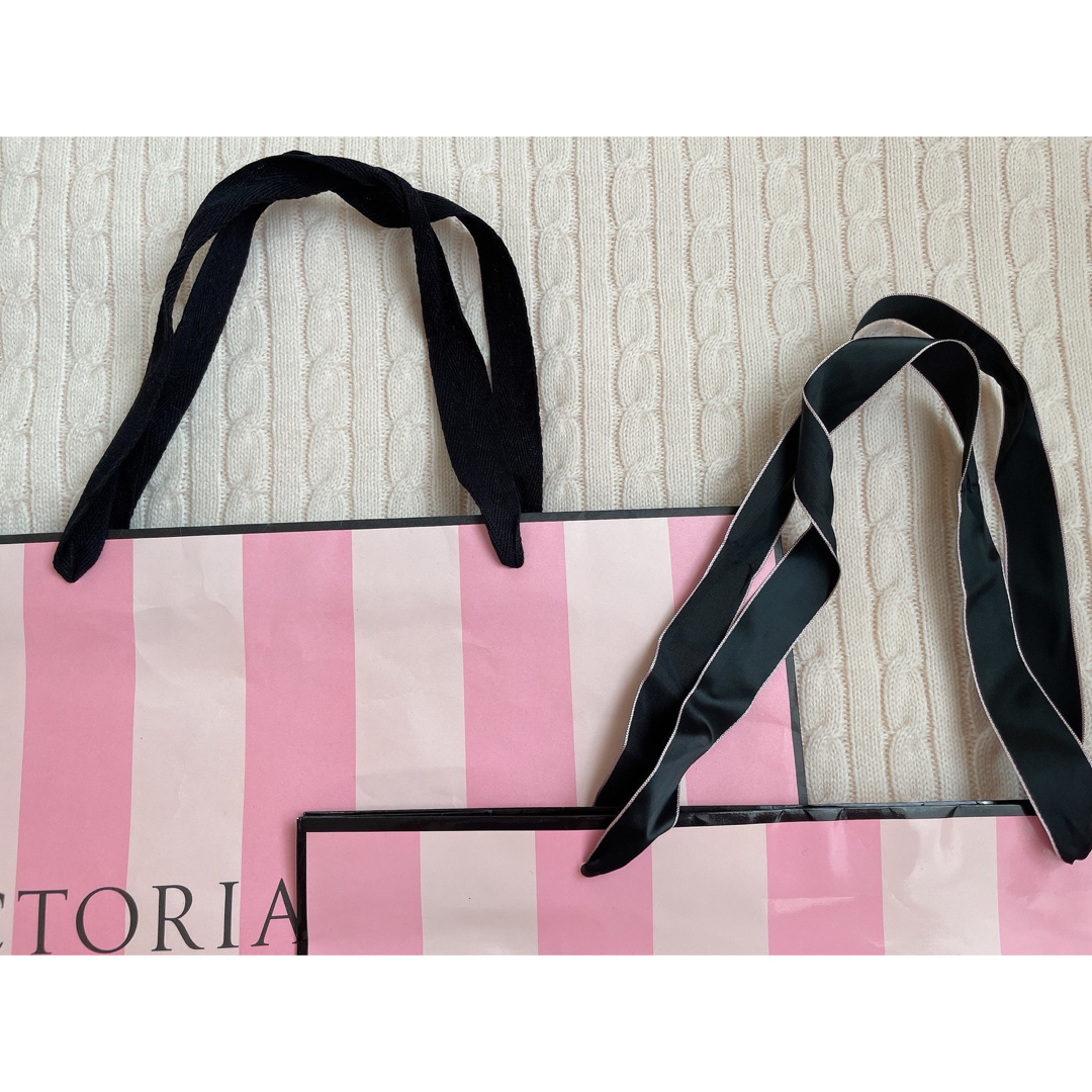 Victoria's Secret(ヴィクトリアズシークレット)のVictorias'secret ヴィクトリアシークレットショッパー　まとめ売り レディースのバッグ(ショップ袋)の商品写真