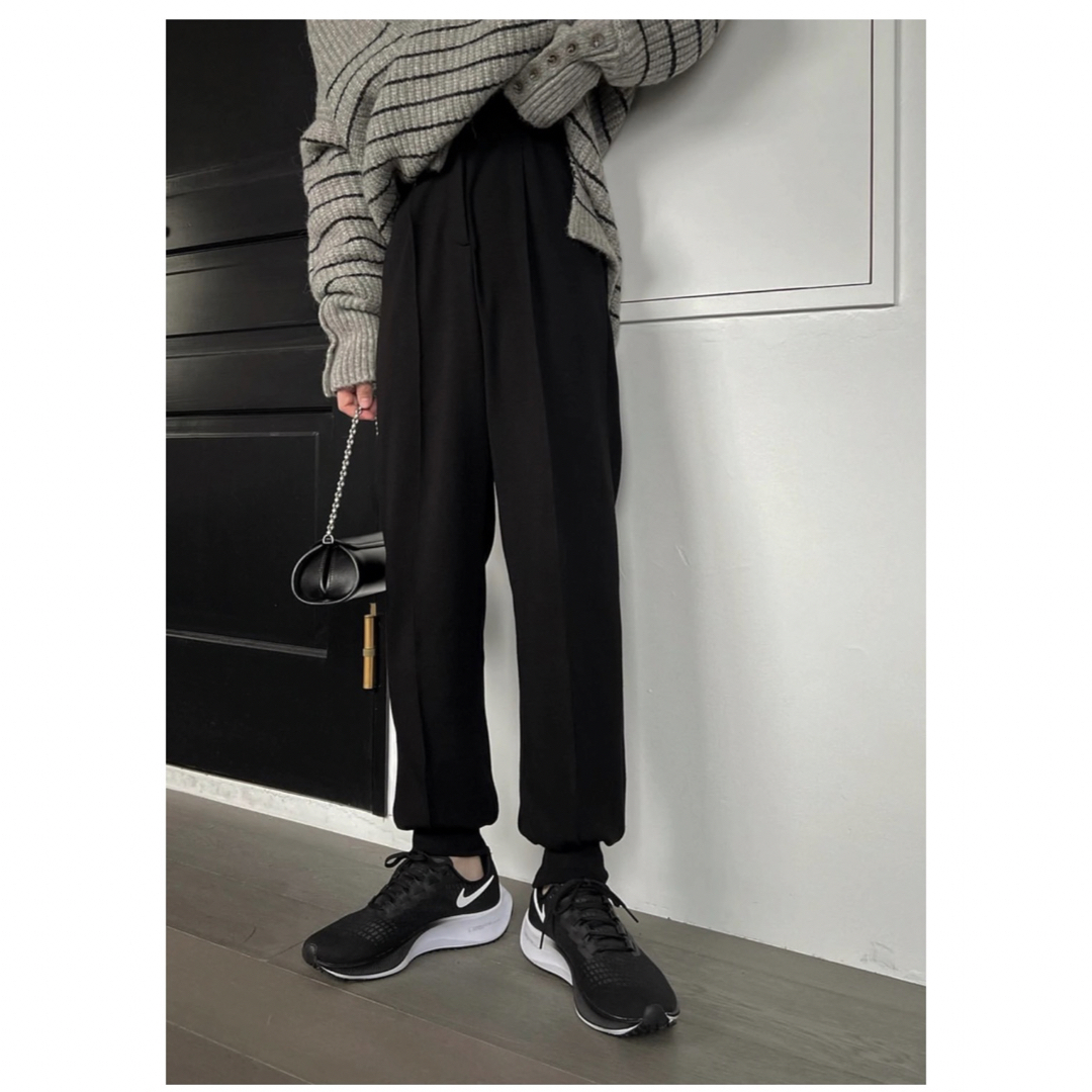 未使用◎ ponte back slit jogger PT ブラック