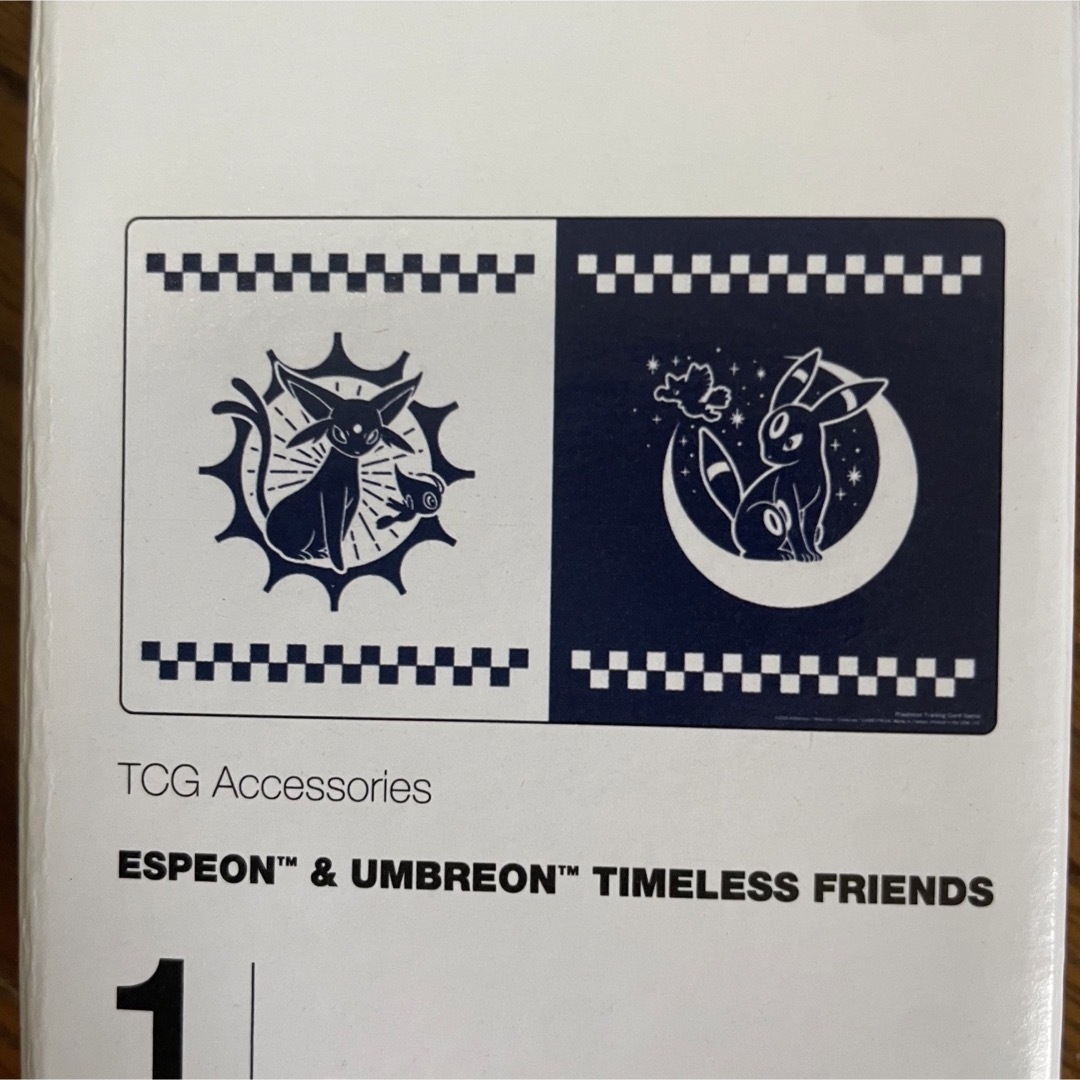 ポケカ プレイマット エーフィ ブラッキー 海外の通販 by TOM |ラクマ