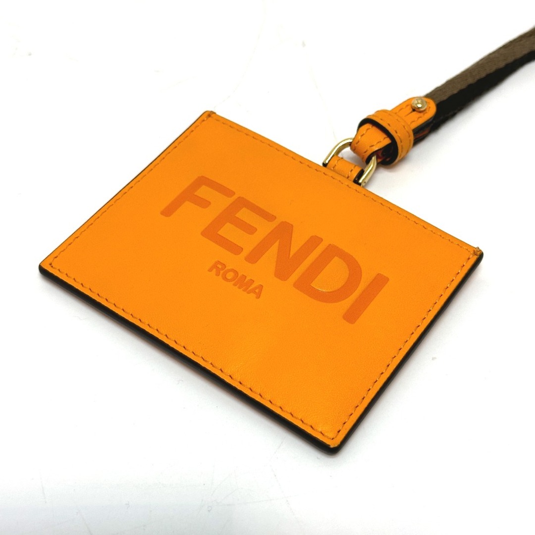 フェンディ FENDI ロゴ ペカン ネックストラップ付き 8M0452 定期入れ ...