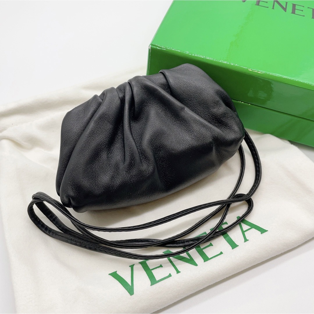 【新品未使用】BOTTEGA VENETA　ボッテガヴェネタ　the pouch