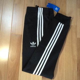 アディダス(adidas)の希少♡XSサイズ黒adidas ジョガーパンツ トラックパンツ(その他)