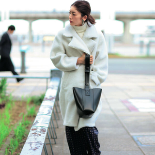 トゥデイフル(TODAYFUL)のCocoon Boa Coat(チェスターコート)