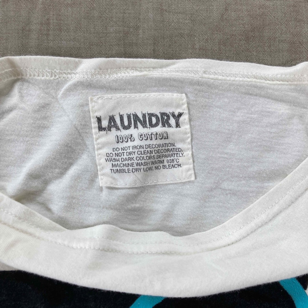 LAUNDRY(ランドリー)のTシャツ　白　猫　メガネ　ショート丈　ベロア レディースのトップス(Tシャツ(半袖/袖なし))の商品写真