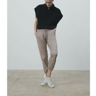 ザラ(ZARA)のZARA　スエードパンツ(その他)