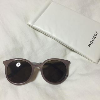 マウジー(moussy)のMOUSSY 完売 サングラス(サングラス/メガネ)