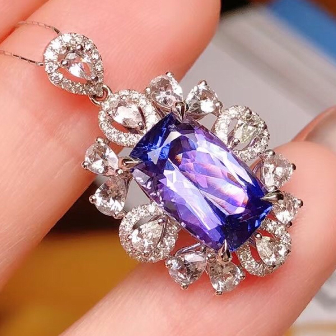 天然タンザナイト ダイヤ ペンダントトップ 4.43ct k18 ¥ - ネックレス
