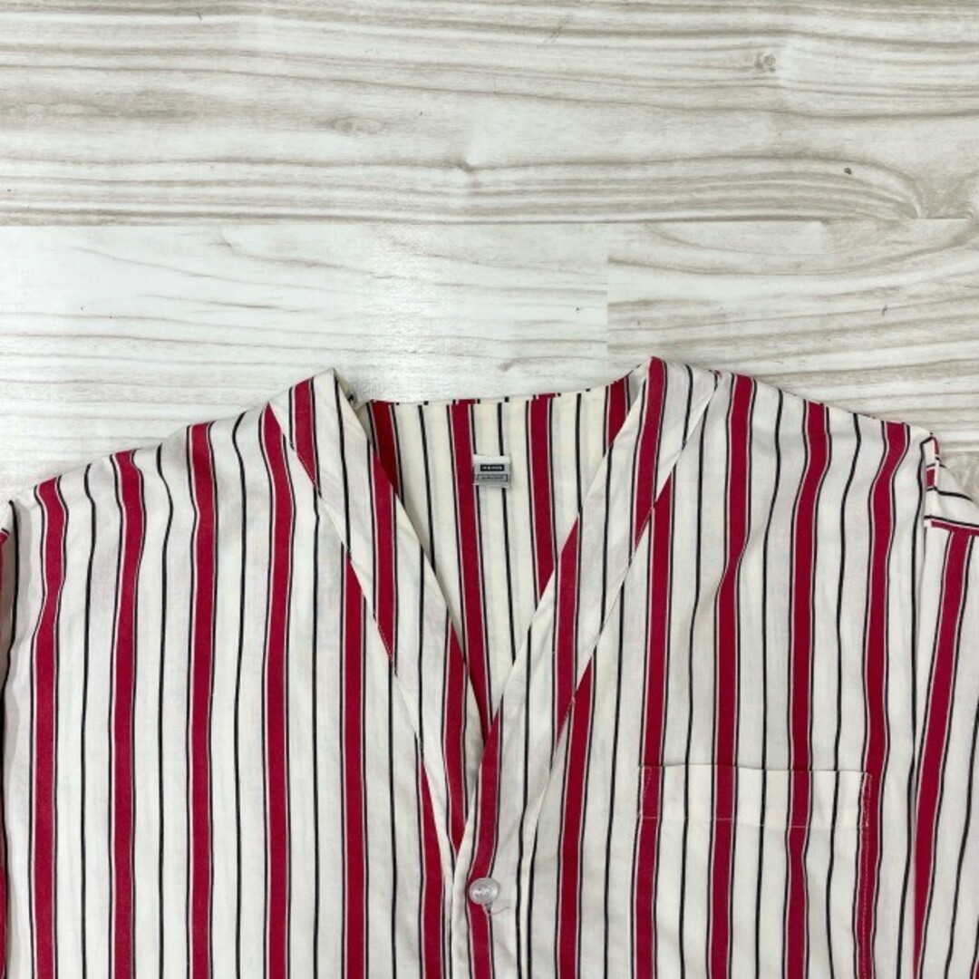 【 HEMA 】Tシャツ 赤・白 サイズ表記なし メンズのトップス(Tシャツ/カットソー(半袖/袖なし))の商品写真