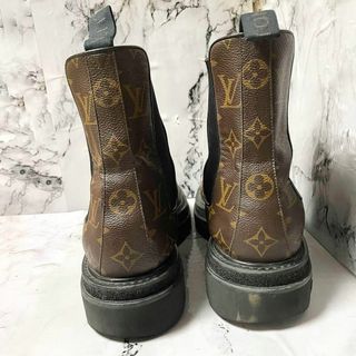 LOUIS VUITTON - 【モノグラム柄✨】☆ルイヴィトン☆サイドゴアブーツ