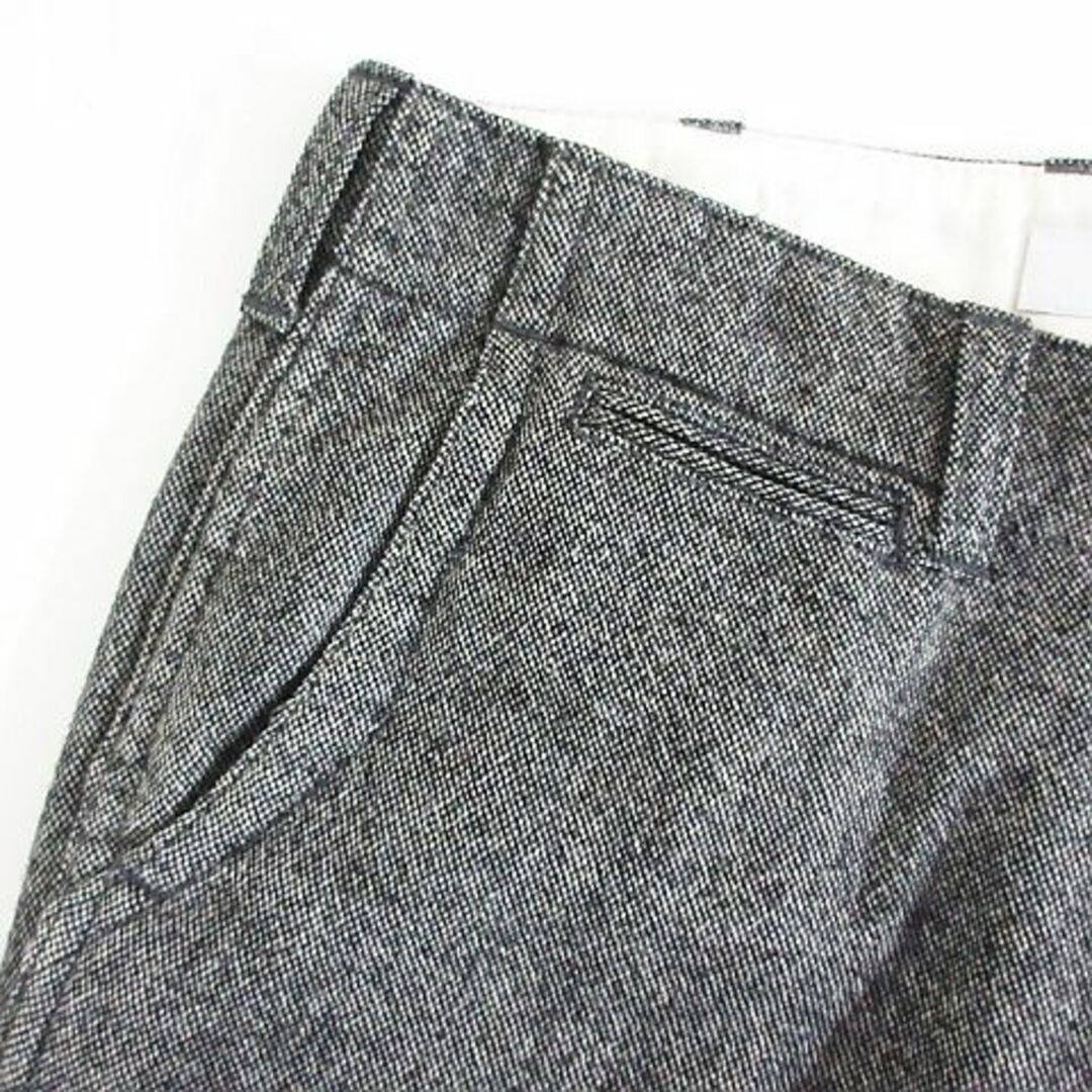 SHIPS(シップス)のシップス パンツ スリム ストレート ツイード ウール混 シルク混 30 グレー メンズのパンツ(スラックス)の商品写真