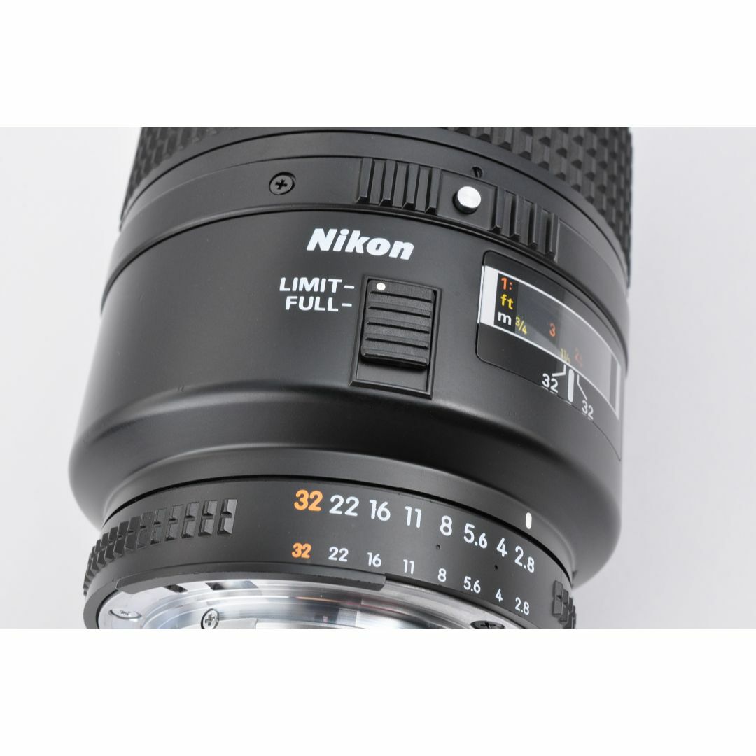 Nikon AF Micro NIKKOR 105mm f/2.8 D EG06 8