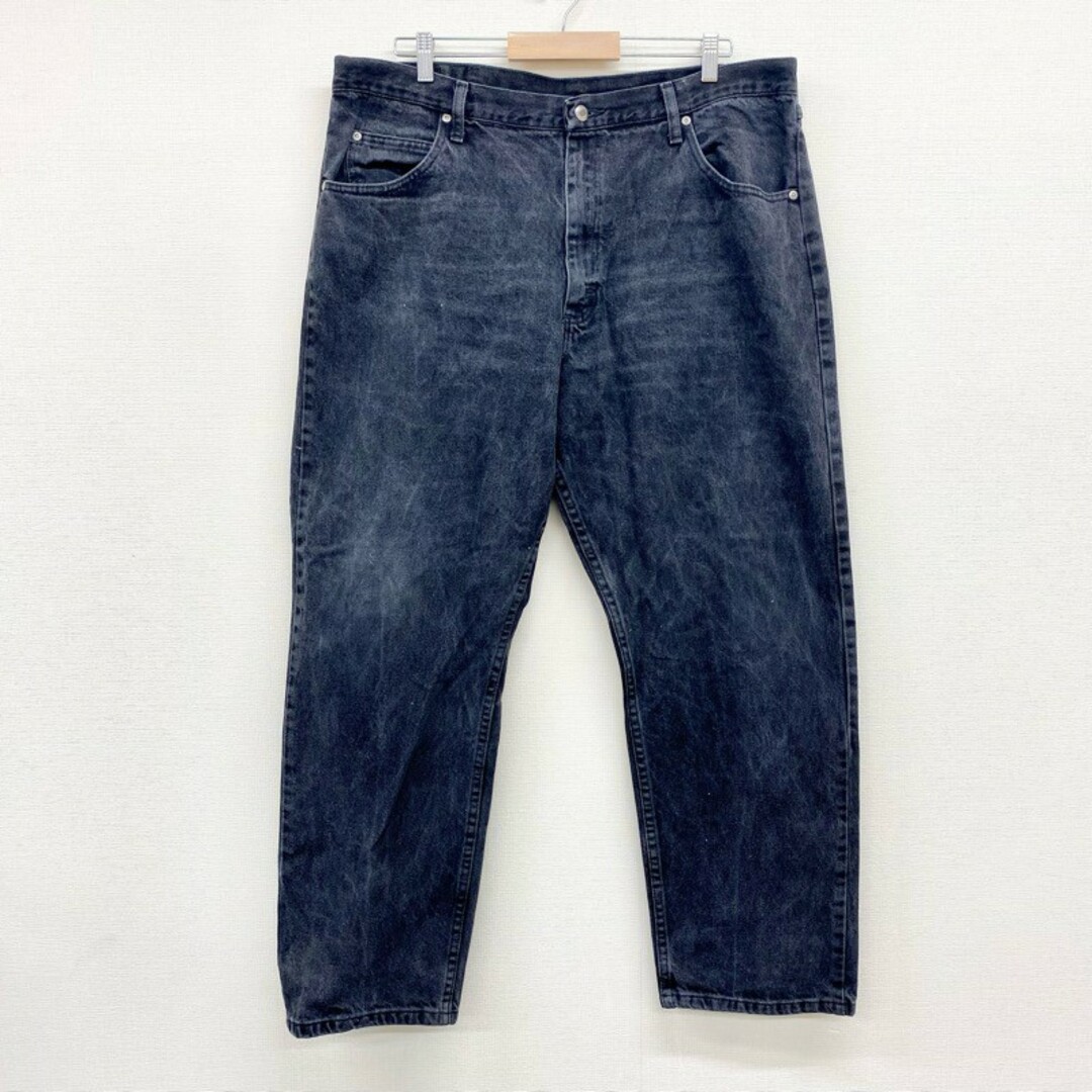 Wrangler(ラングラー)のUS古着 ラングラー Wrangler ブラック デニム パンツ テーパード RELAXED FIT サイズ：W40 L30 ビッグサイズ 97601CB 【中古】 メンズのスーツ(スラックス/スーツパンツ)の商品写真