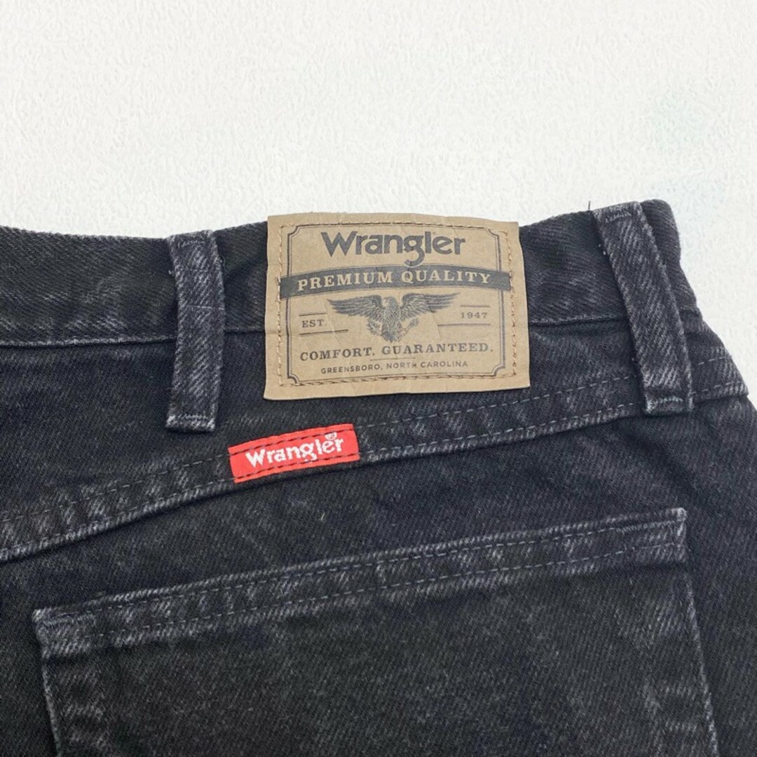 Wrangler(ラングラー)のUS古着 ラングラー Wrangler ブラック デニム パンツ テーパード RELAXED FIT サイズ：W38 L30 ビッグサイズ 976T1CB 【中古】 メンズのスーツ(スラックス/スーツパンツ)の商品写真