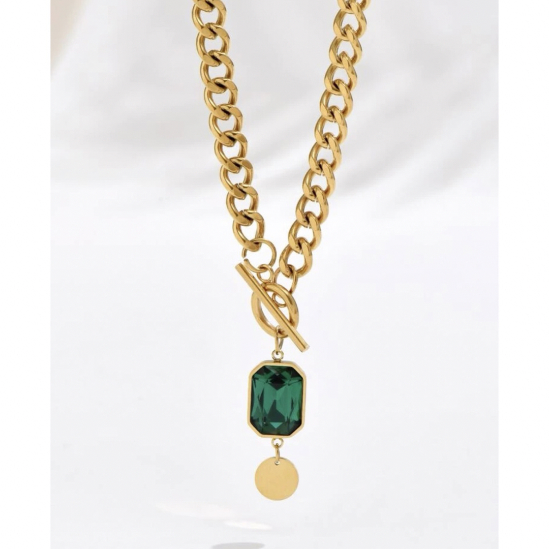 MURUA(ムルーア)の【Design emerald charm necklace】#04 レディースのアクセサリー(ネックレス)の商品写真