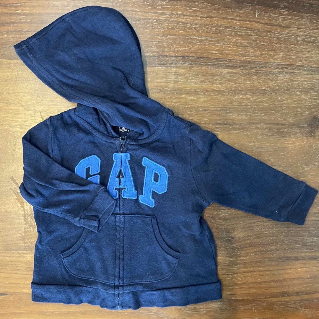 babyGAP(ベビーギャップ)の【baby Gap】パーカー　70cm キッズ/ベビー/マタニティのベビー服(~85cm)(ジャケット/コート)の商品写真