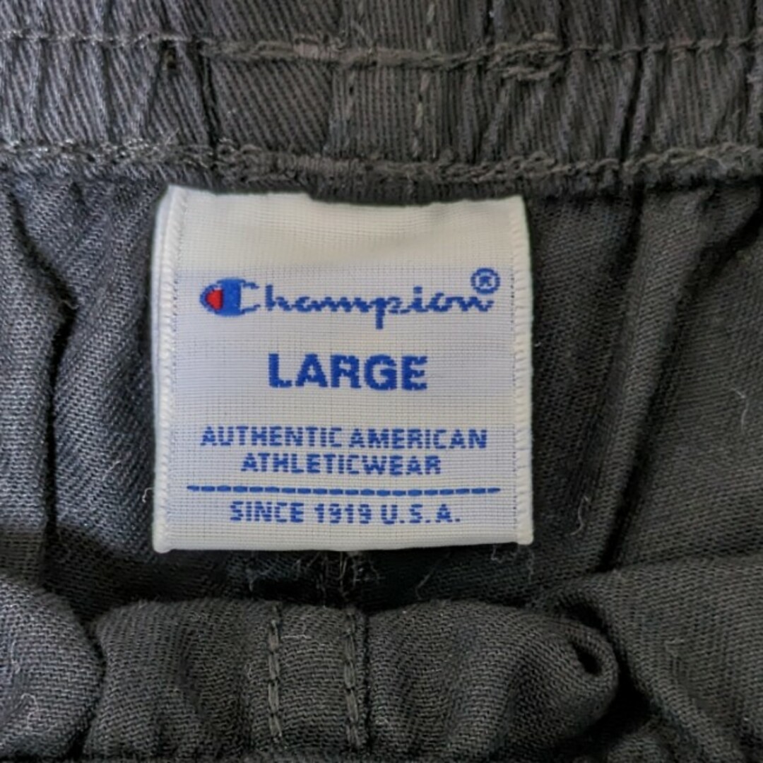 Champion(チャンピオン)の【メンズL】チャンピオン　ハーフパンツ メンズのパンツ(ショートパンツ)の商品写真