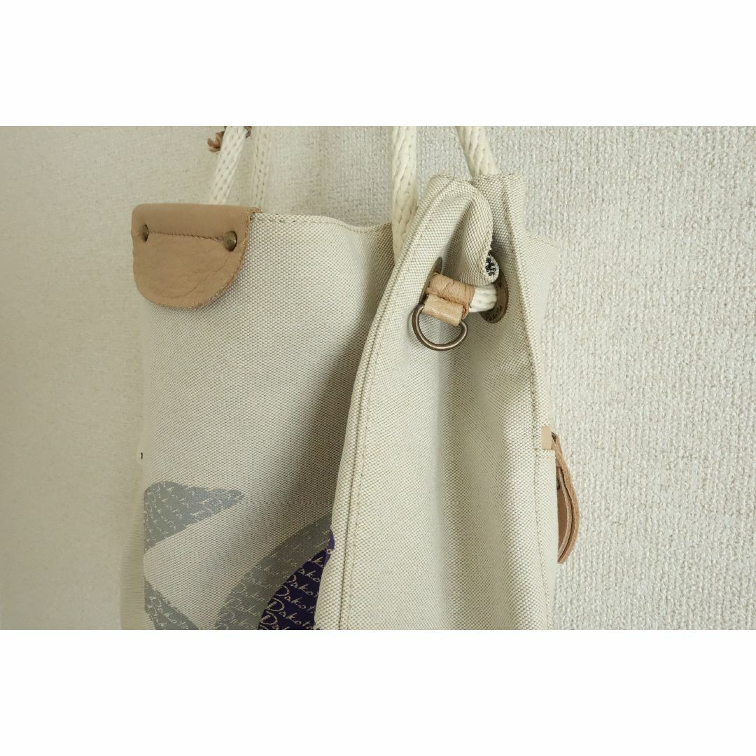 新品 Dakota ダコタ A4収納可 キャンバス ショルダーバッグ