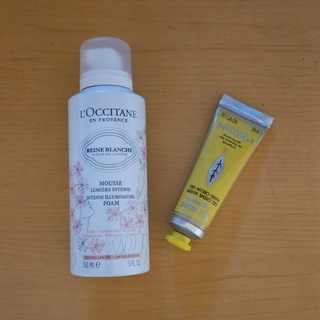 ロクシタン(L'OCCITANE)のロクシタン　イルミネイティングクレンジングフォーム、ハンドクリーム(洗顔料)