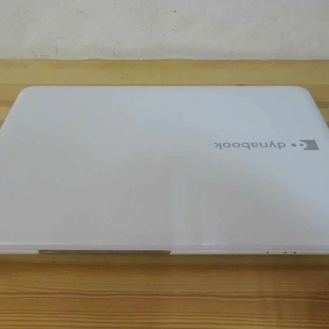 東芝ノートパソコン dynabook T552/58HW/特価良品