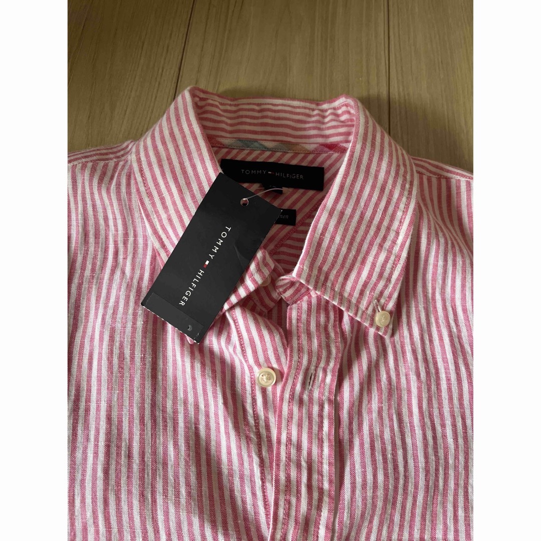 新品未使用タグ付き　トミーヒルフィガー　半袖ピンクストライプシャツ 2