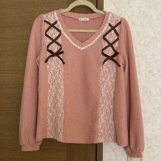 アクシーズファム(axes femme)のピンクの長袖トップス(カットソー(長袖/七分))