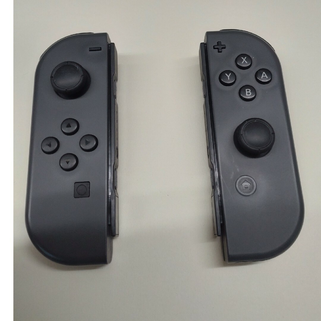 Nintendo Switch(ニンテンドースイッチ)の任天堂 スイッチ ジョイコン（訳アリ） エンタメ/ホビーのゲームソフト/ゲーム機本体(その他)の商品写真