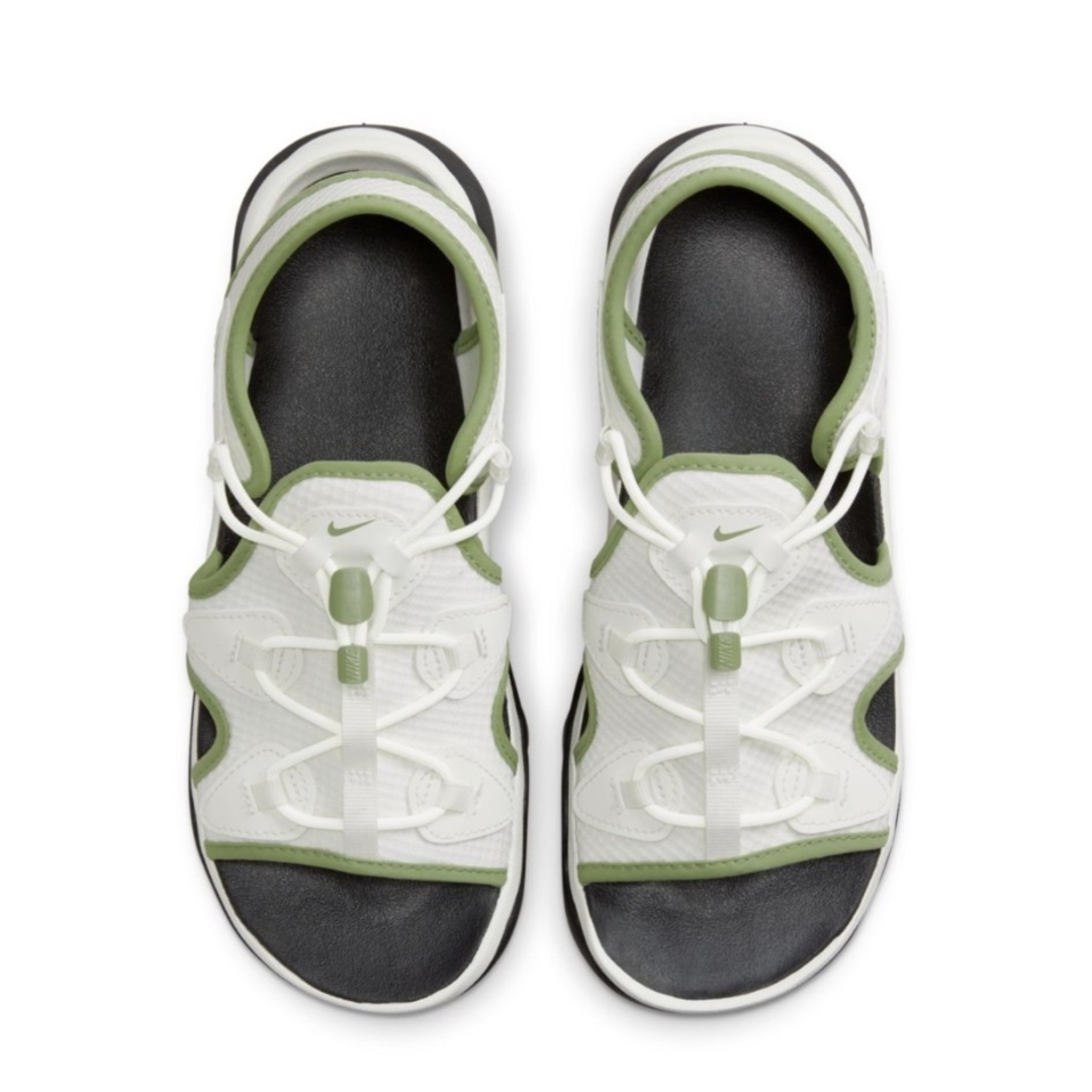 NIKE(ナイキ)の【新品未使用】 ナイキ エア マックス ココ サンダル KOKO 23cm レディースの靴/シューズ(サンダル)の商品写真