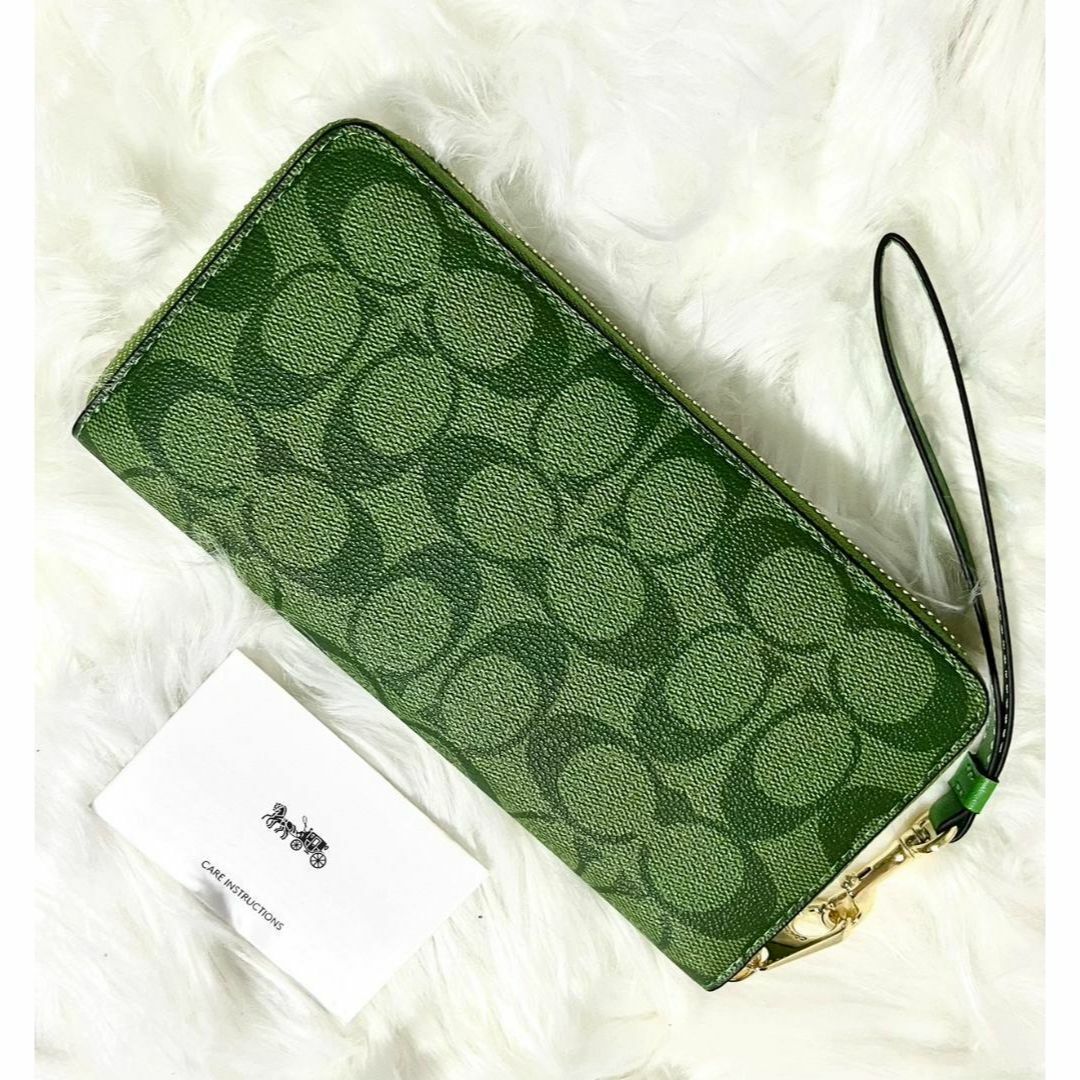 COACH長財布 シグネチャー C4452 グリーン レディースのファッション小物(財布)の商品写真