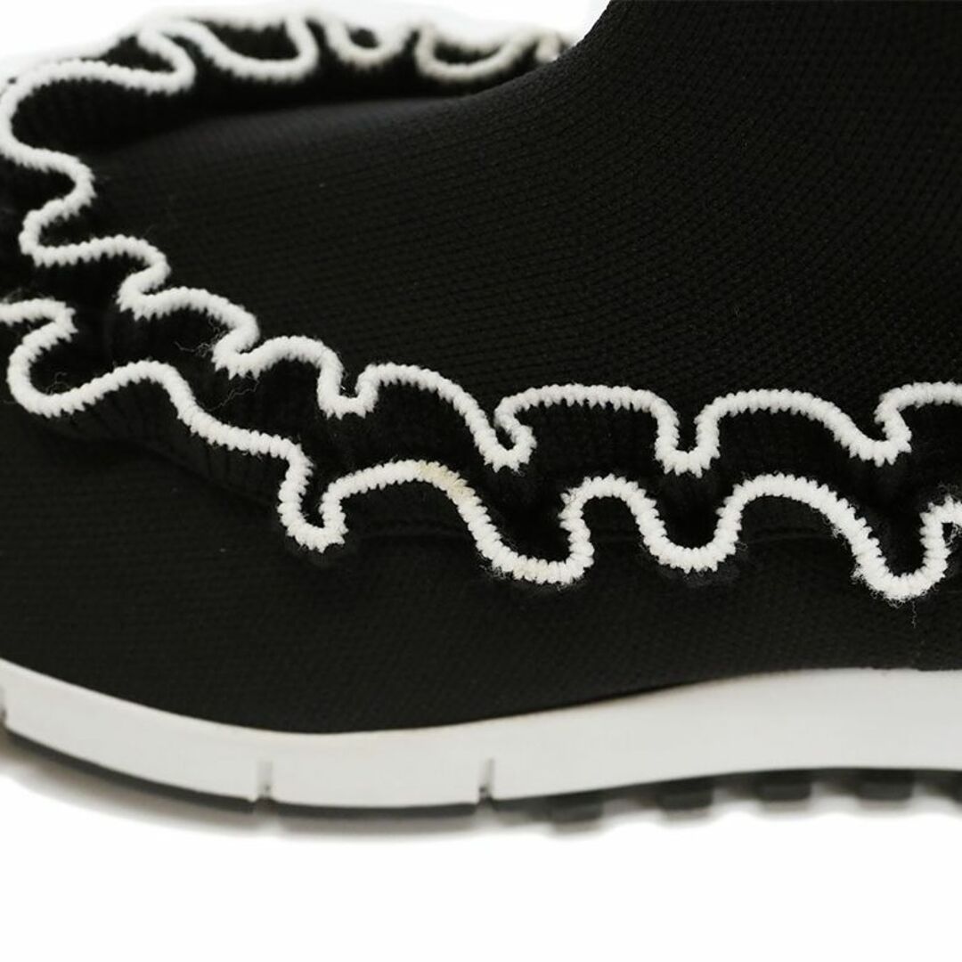 JIMMY CHOO(ジミーチュウ)のJIMMY CHOO  ジミーチュウ ユージン スニーカーブーツ ニットブーツ ブラック レディース ソックスブーツ 38(24.5cm位) フリル EUGENE レディースの靴/シューズ(ブーツ)の商品写真