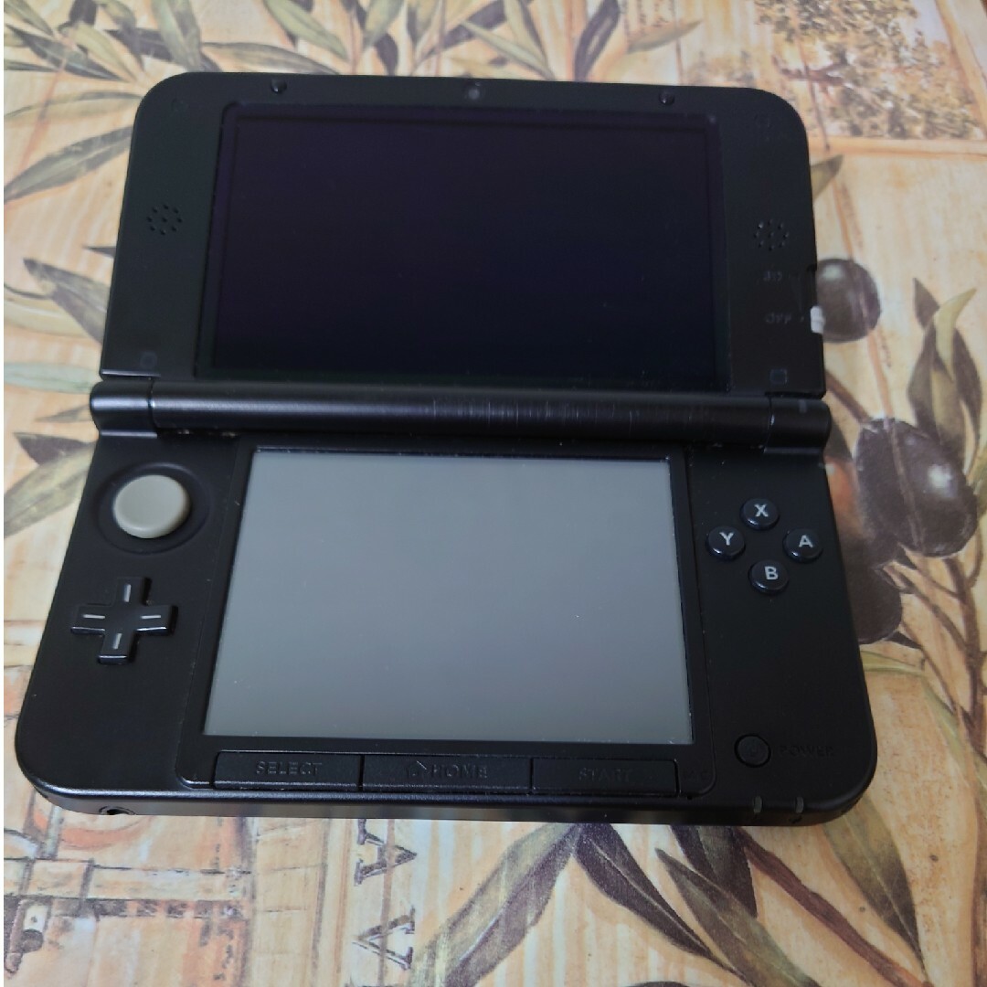 ニンテンドー3DS LL ブルー×ブラック 1