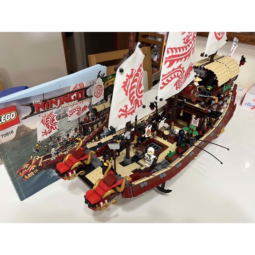 Lego(レゴ)のLEGO ニンジャゴー 70618 空中戦艦バウンティ号 エンタメ/ホビーのおもちゃ/ぬいぐるみ(模型/プラモデル)の商品写真