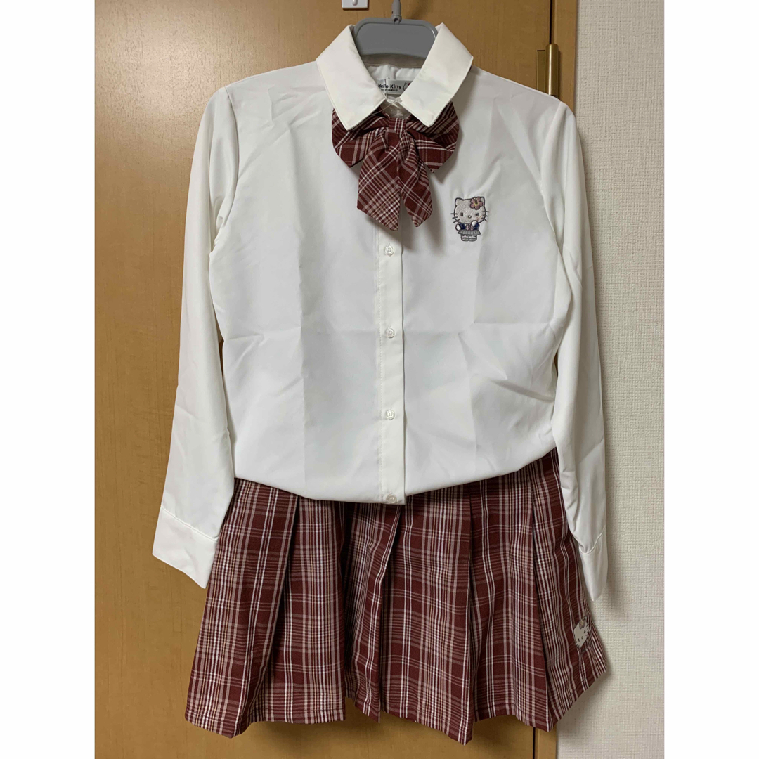 ハローキティ 制服上下セット 大きいサイズ