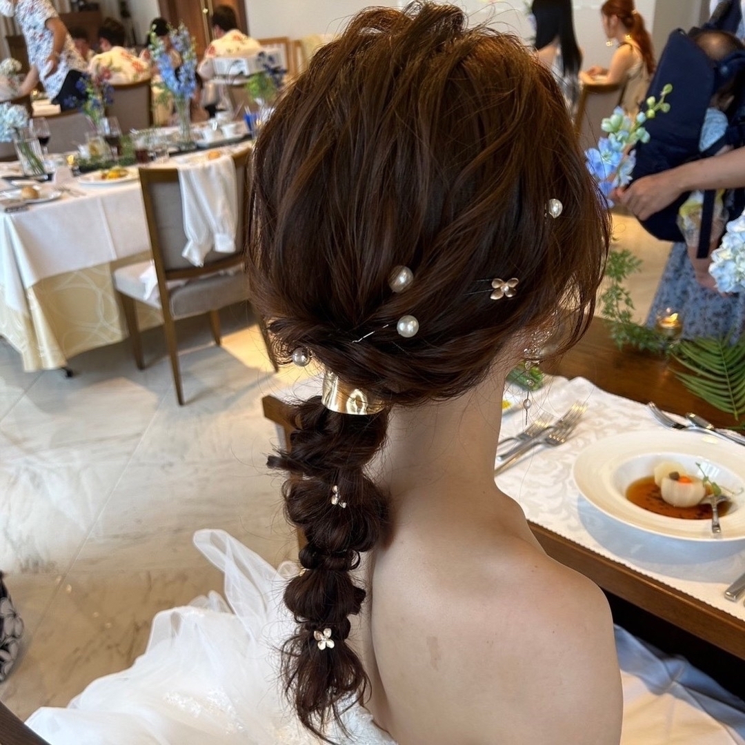 ポニーフック　ヘアカフ　ゴールド　ウェディングヘアアクセサリー ハンドメイドのアクセサリー(ヘアアクセサリー)の商品写真