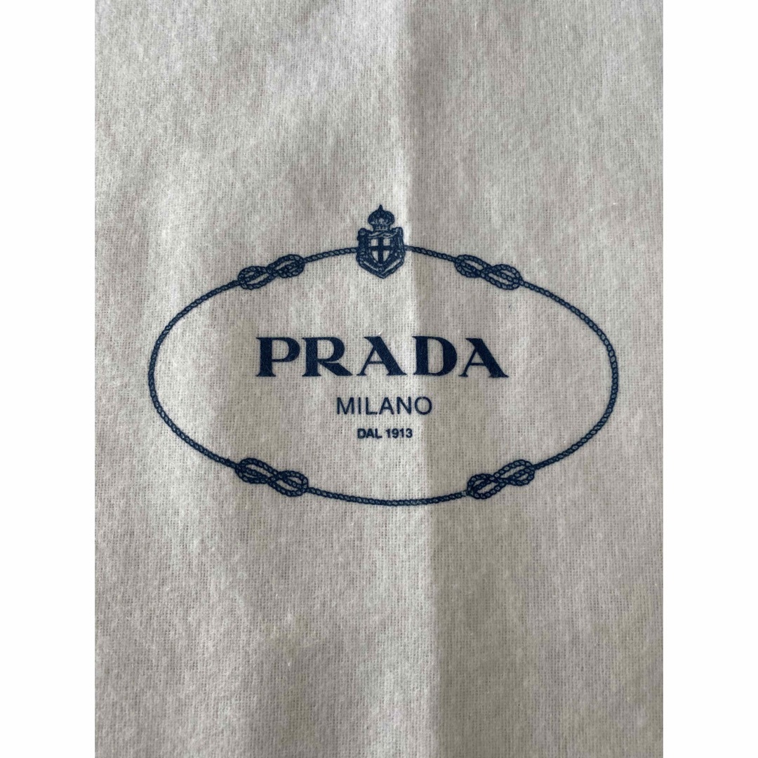 PRADA(プラダ)のPRADA プラダ　保存袋 レディースのバッグ(ショップ袋)の商品写真