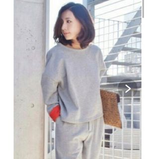 【美品・匿名配送】アメリヴィンテージ　トップス　トレーナー　スウェット