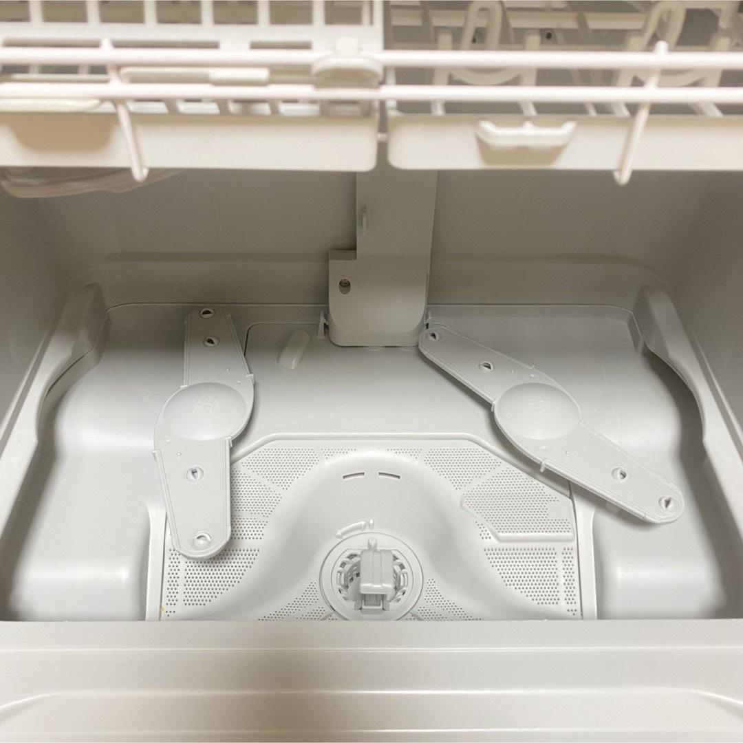 パナソニック Panasonic 食器洗い乾燥機  NP-TAE7 2020年製 2