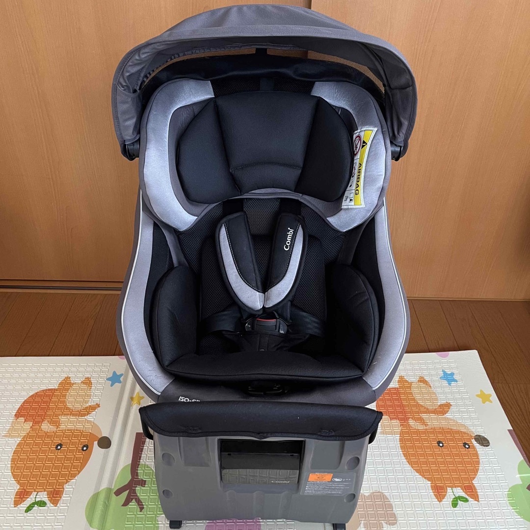 コンビ　チャイルドシート　ネルーム　ISOFIX NF600