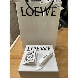 ロエベ(LOEWE)のロエベ　空箱　紙袋　リボン　取扱説明書(ショップ袋)