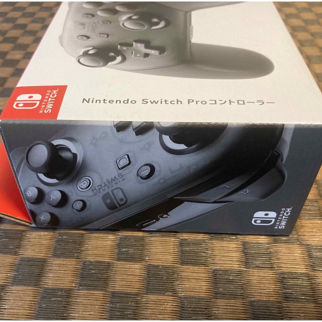 店舗領収書あり　新品　純正　SWITCH PRO プロ　コントローラー　プロコン