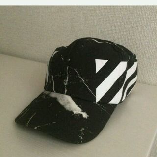 off-white cap キャップ　マーブル